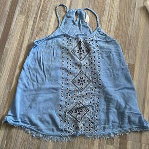 Altar’d State tank top size large (A7)